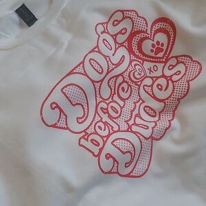 Valentine .. Dogs before Dudes .. Unisex 2XL‎ .. Gildan